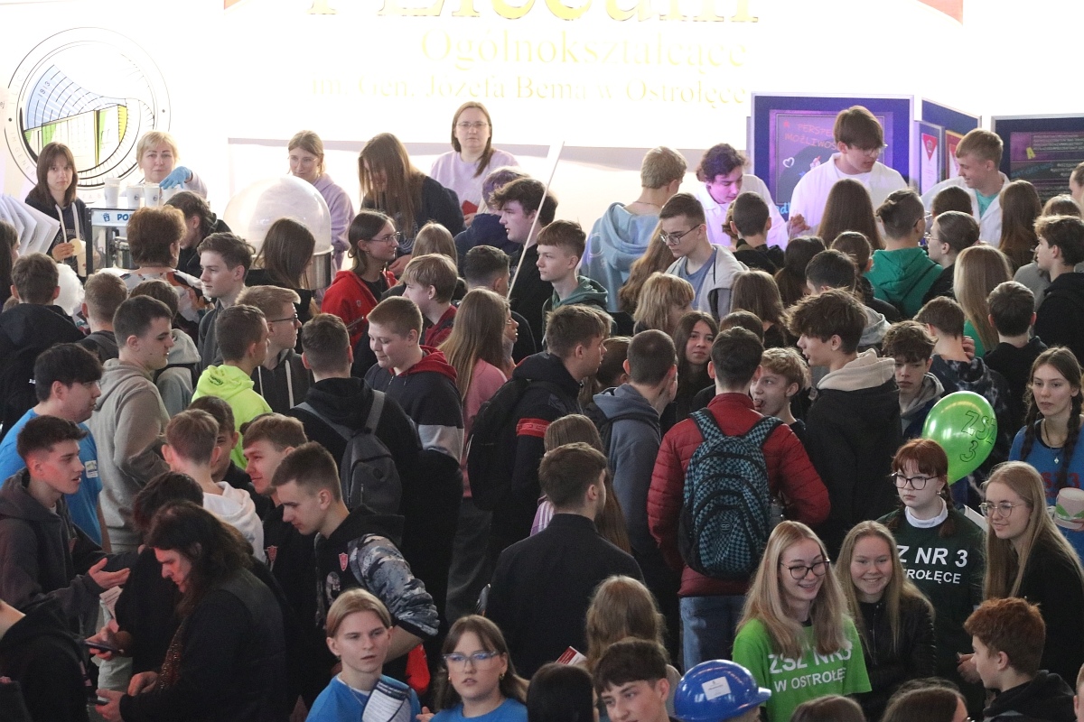 XIV Forum Edukacyjne w Ostrołęce [11.03.2025] - zdjęcie #55 - eOstroleka.pl