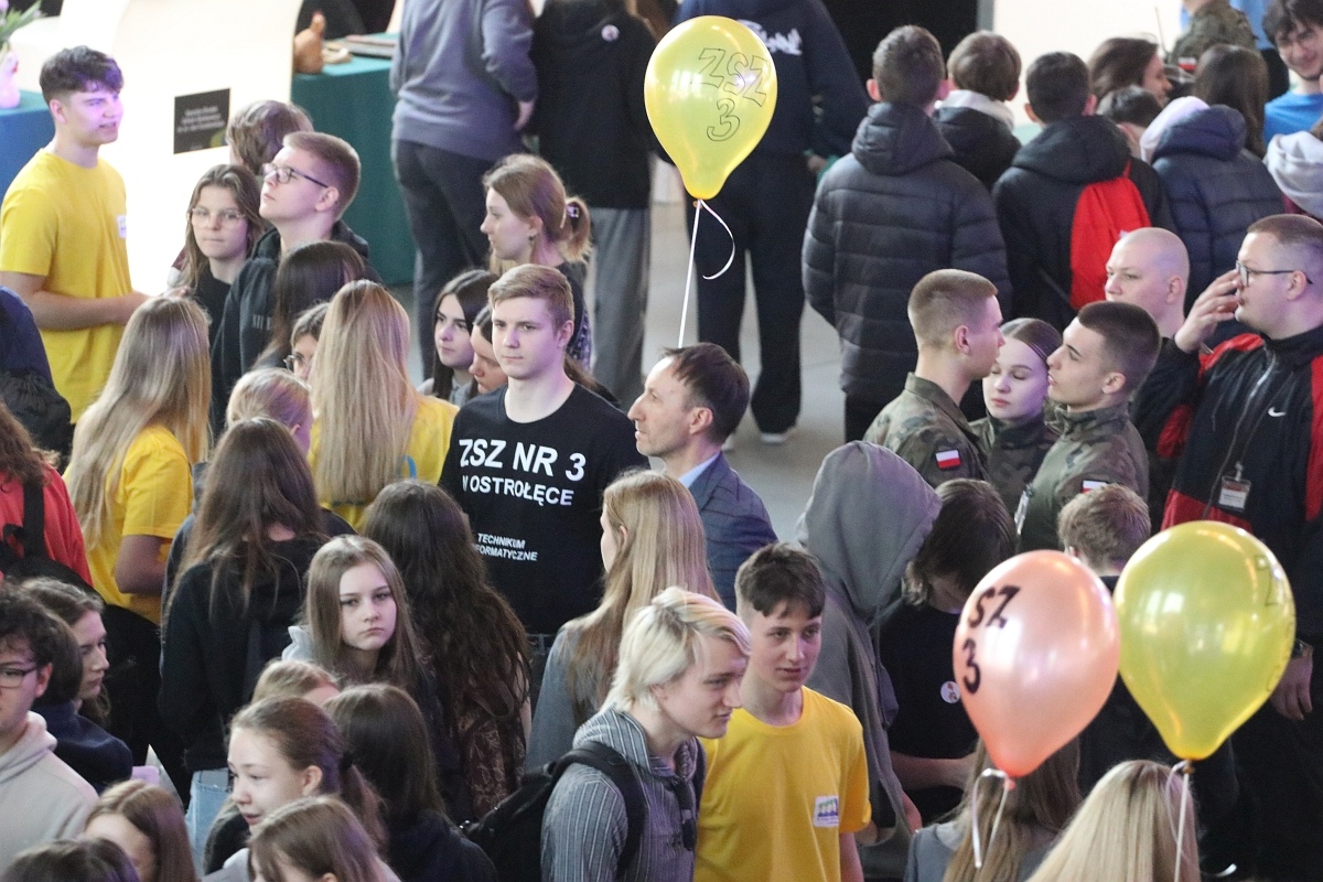 XIV Forum Edukacyjne w Ostrołęce [11.03.2025] - zdjęcie #54 - eOstroleka.pl