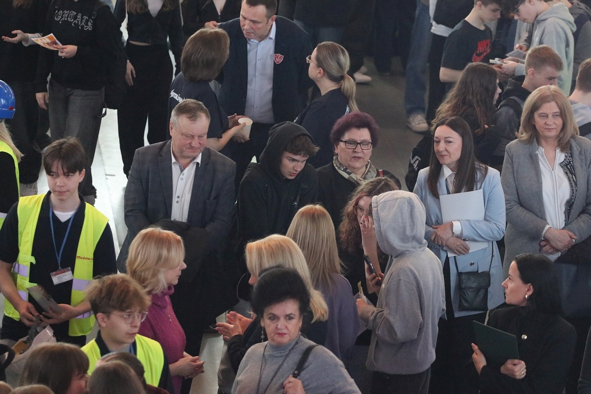 XIV Forum Edukacyjne w Ostrołęce [11.03.2025] - zdjęcie #43 - eOstroleka.pl