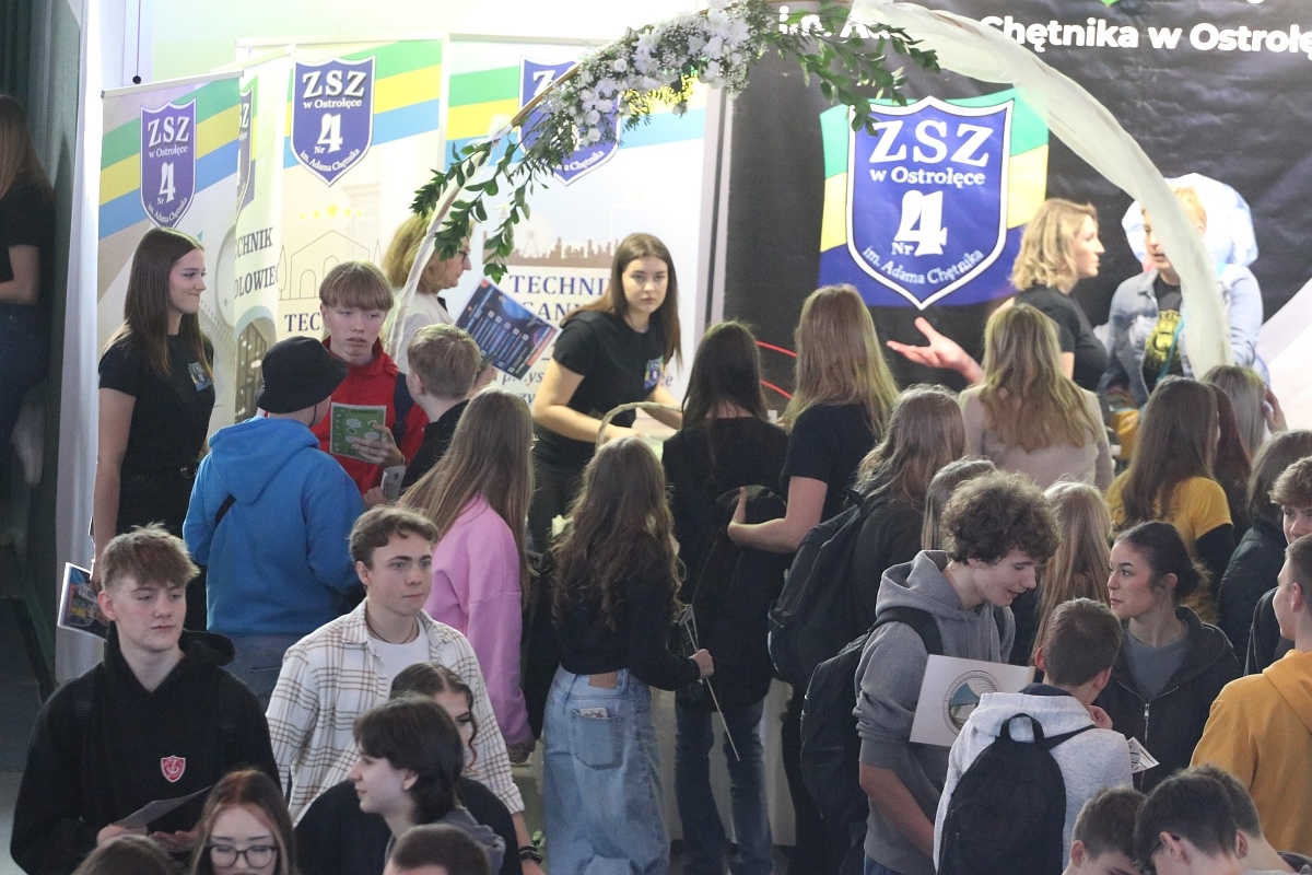 XIV Forum Edukacyjne w Ostrołęce [11.03.2025] - zdjęcie #39 - eOstroleka.pl