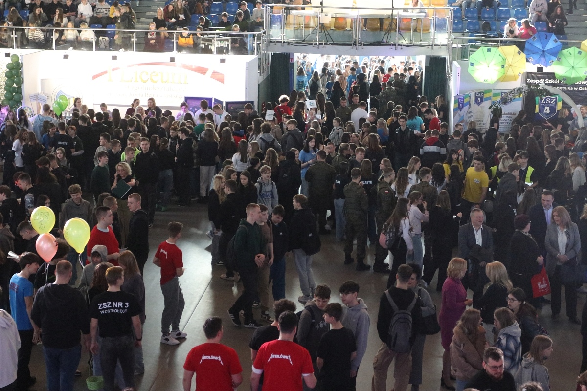 XIV Forum Edukacyjne w Ostrołęce [11.03.2025] - zdjęcie #48 - eOstroleka.pl