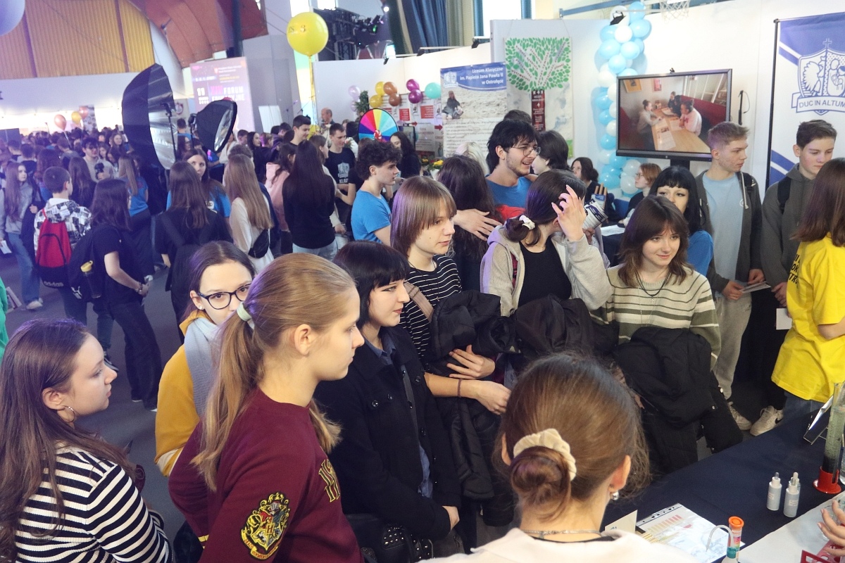 XIV Forum Edukacyjne w Ostrołęce [11.03.2025] - zdjęcie #42 - eOstroleka.pl