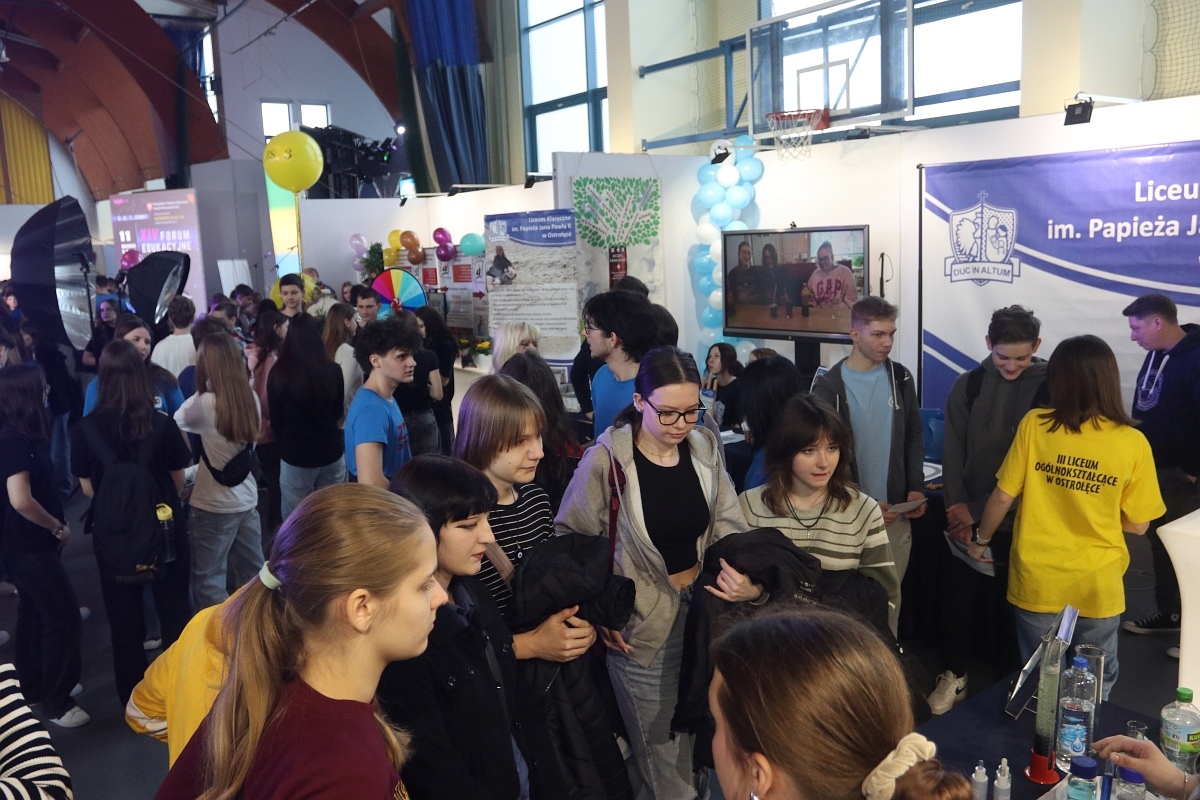 XIV Forum Edukacyjne w Ostrołęce [11.03.2025] - zdjęcie #40 - eOstroleka.pl