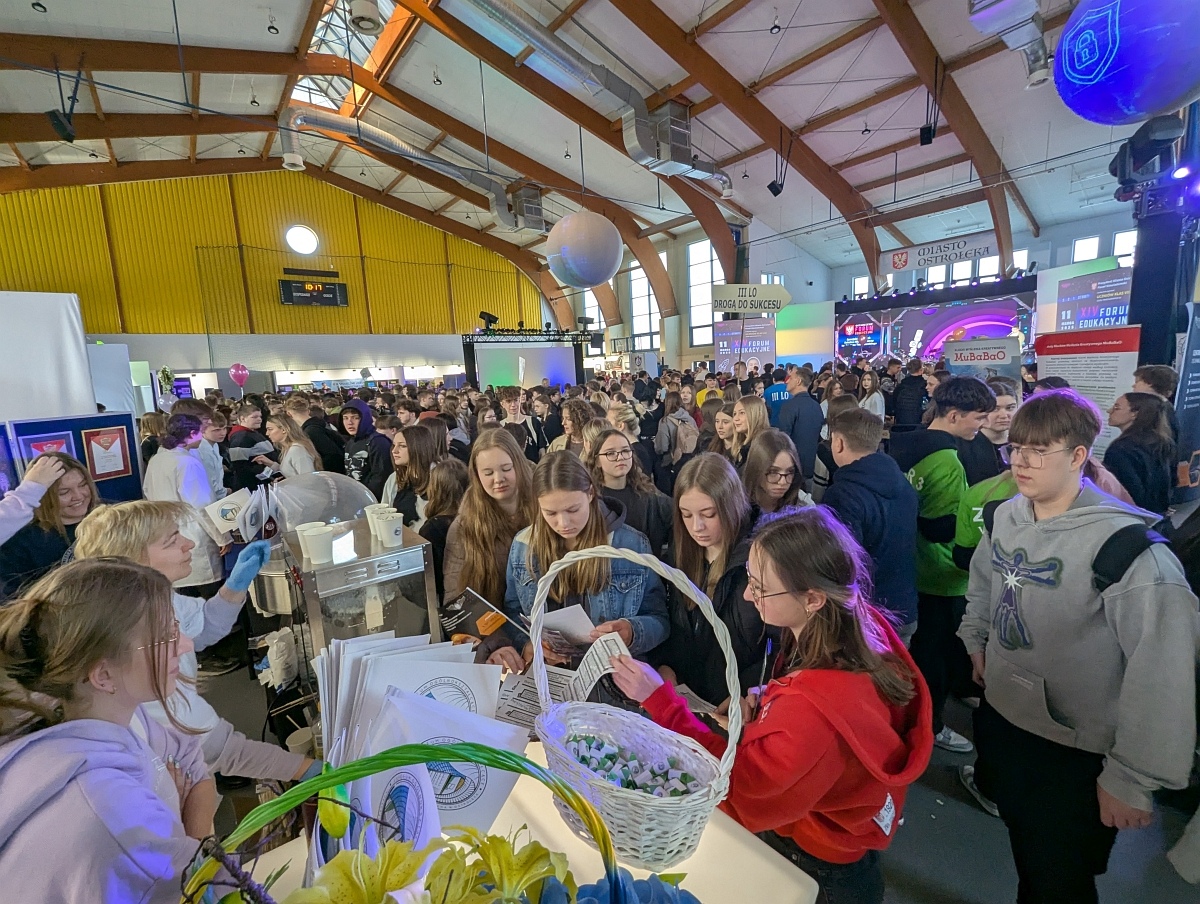 XIV Forum Edukacyjne w Ostrołęce [11.03.2025] - zdjęcie #16 - eOstroleka.pl