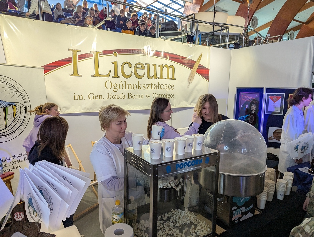 XIV Forum Edukacyjne w Ostrołęce [11.03.2025] - zdjęcie #15 - eOstroleka.pl