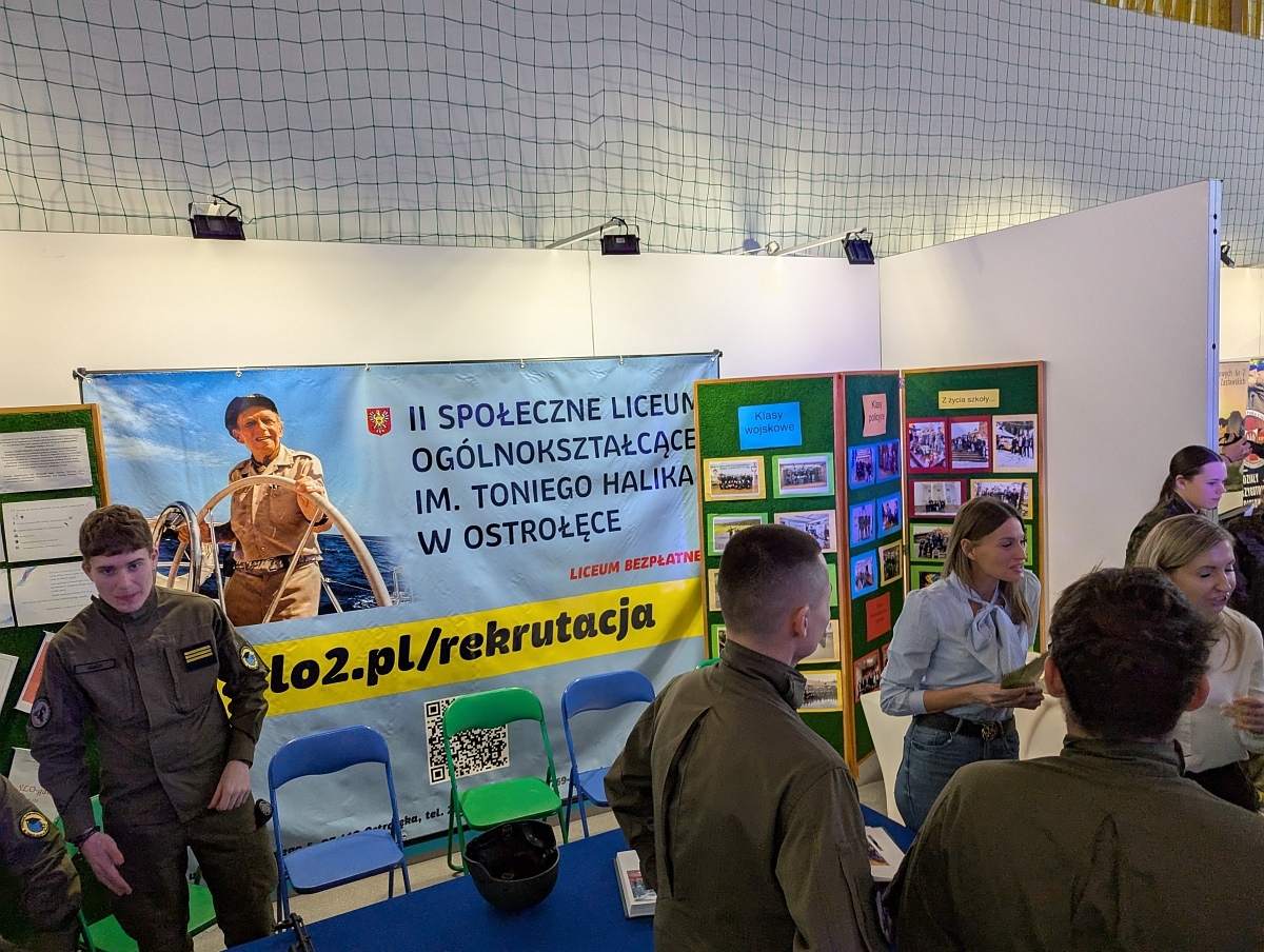 XIV Forum Edukacyjne w Ostrołęce [11.03.2025] - zdjęcie #9 - eOstroleka.pl