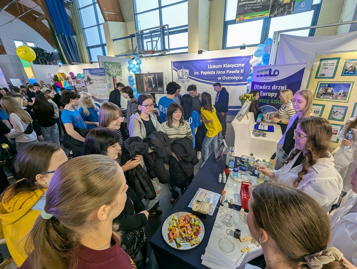 XIV Forum Edukacyjne w Ostrołęce [11.03.2025] - zdjęcie #6 - eOstroleka.pl