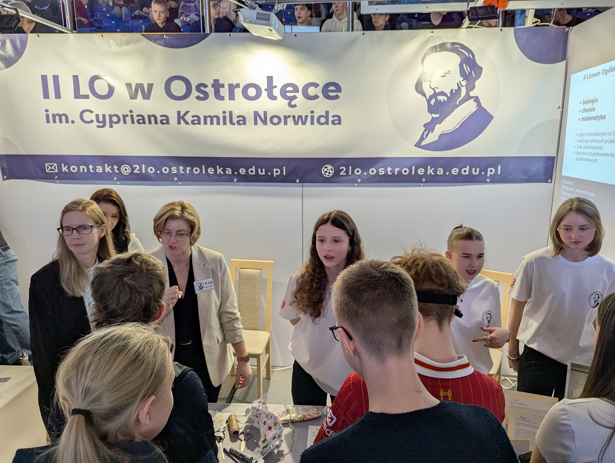 XIV Forum Edukacyjne w Ostrołęce [11.03.2025] - zdjęcie #3 - eOstroleka.pl