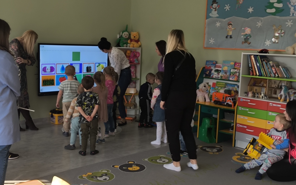 Dzień otwarty w Przedszkolu Miejskim Nr 8  [7.03.2025] - zdjęcie #14 - eOstroleka.pl