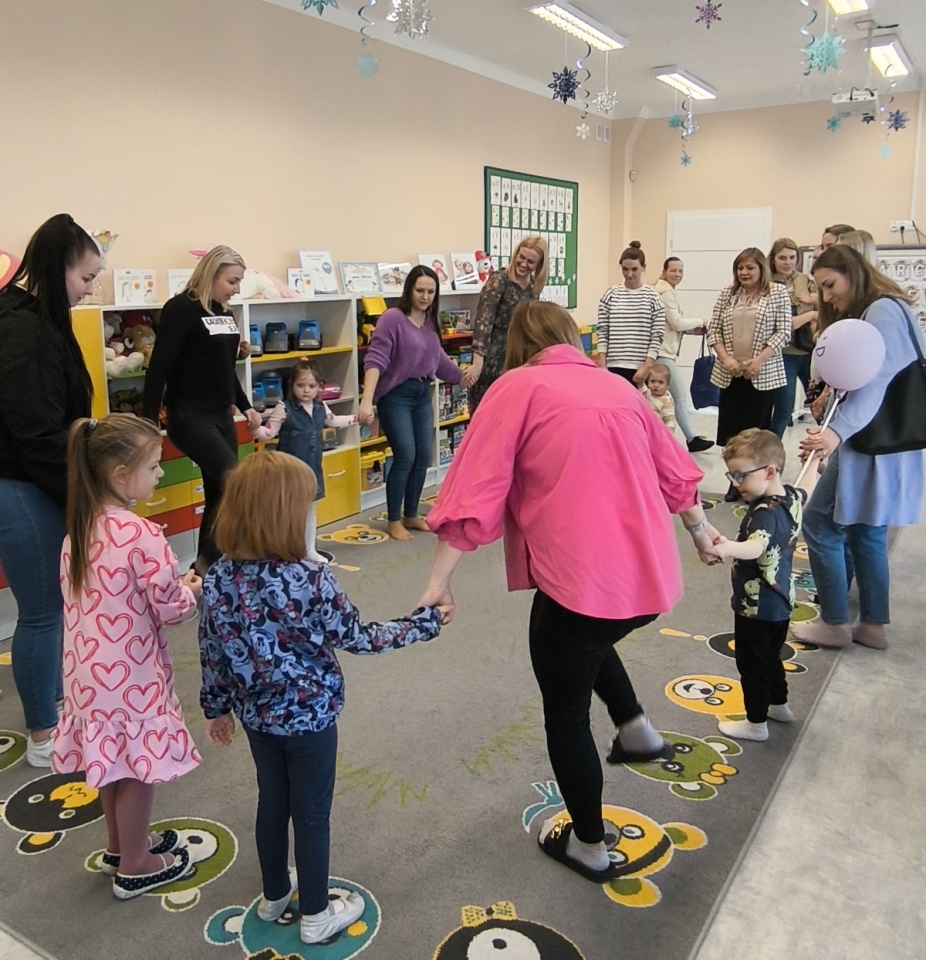 Dzień otwarty w Przedszkolu Miejskim Nr 8  [7.03.2025] - zdjęcie #12 - eOstroleka.pl
