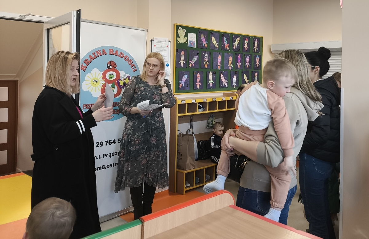 Dzień otwarty w Przedszkolu Miejskim Nr 8  [7.03.2025] - zdjęcie #7 - eOstroleka.pl