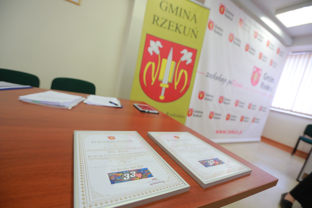 Sesja Rady Gminy w Rzekuniu z akcentami charytatywnymi [12.03.2025] - zdjęcie #7 - eOstroleka.pl