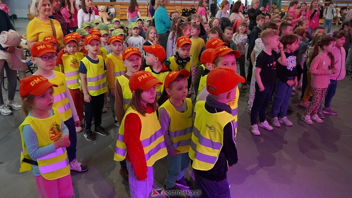 Finał akcji Misie z mmiłością w hali im. Arkadiusza Gołasia w Ostrołęce [13.03.2025] - zdjęcie #129 - eOstroleka.pl