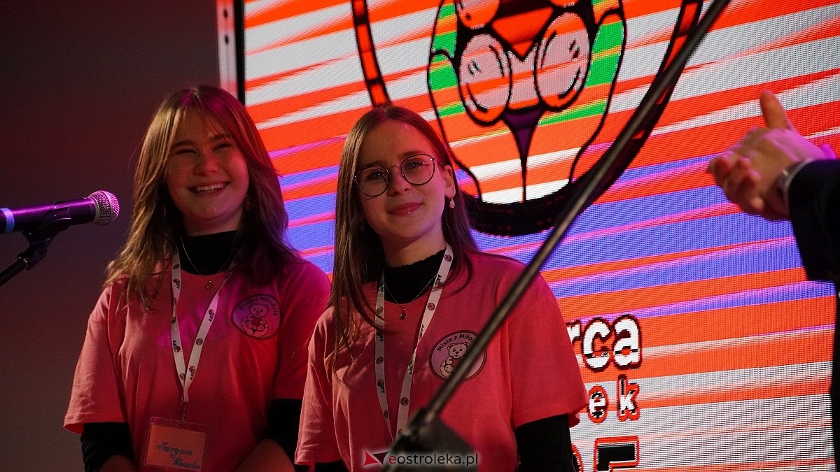 Finał akcji Misie z mmiłością w hali im. Arkadiusza Gołasia w Ostrołęce [13.03.2025] - zdjęcie #91 - eOstroleka.pl