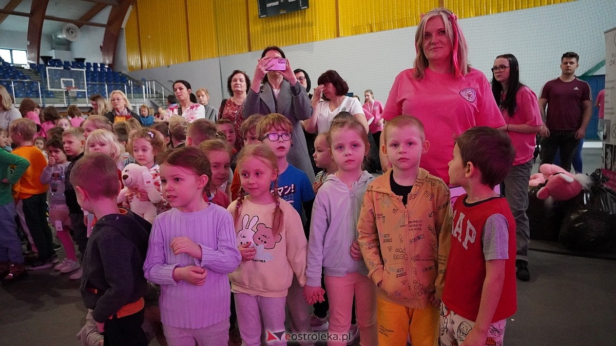 Finał akcji Misie z mmiłością w hali im. Arkadiusza Gołasia w Ostrołęce [13.03.2025] - zdjęcie #85 - eOstroleka.pl