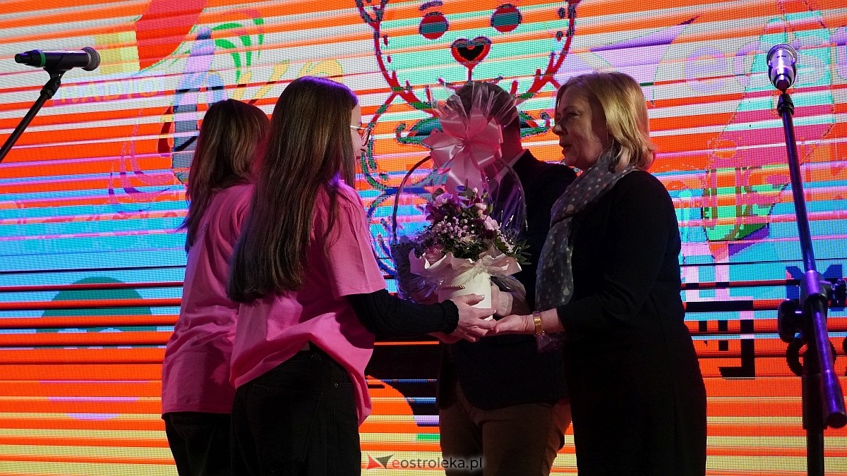 Finał akcji Misie z mmiłością w hali im. Arkadiusza Gołasia w Ostrołęce [13.03.2025] - zdjęcie #61 - eOstroleka.pl