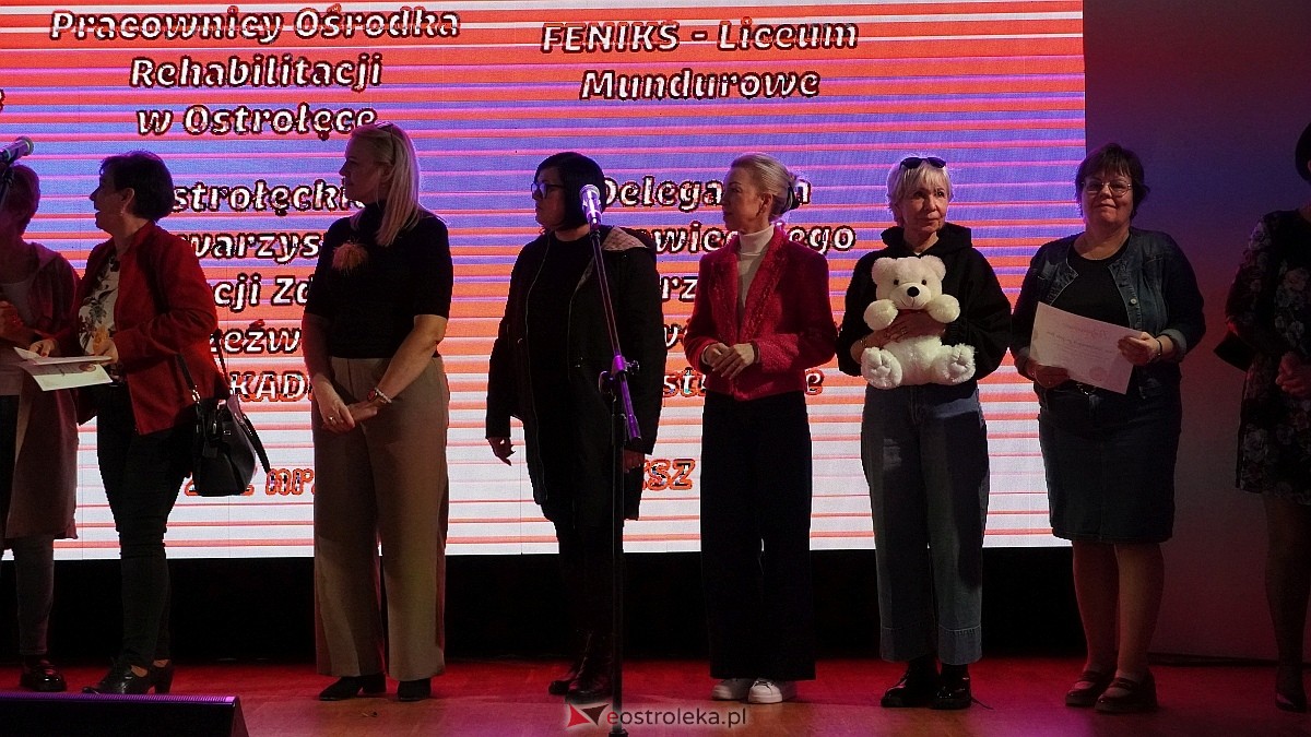 Finał akcji Misie z mmiłością w hali im. Arkadiusza Gołasia w Ostrołęce [13.03.2025] - zdjęcie #52 - eOstroleka.pl