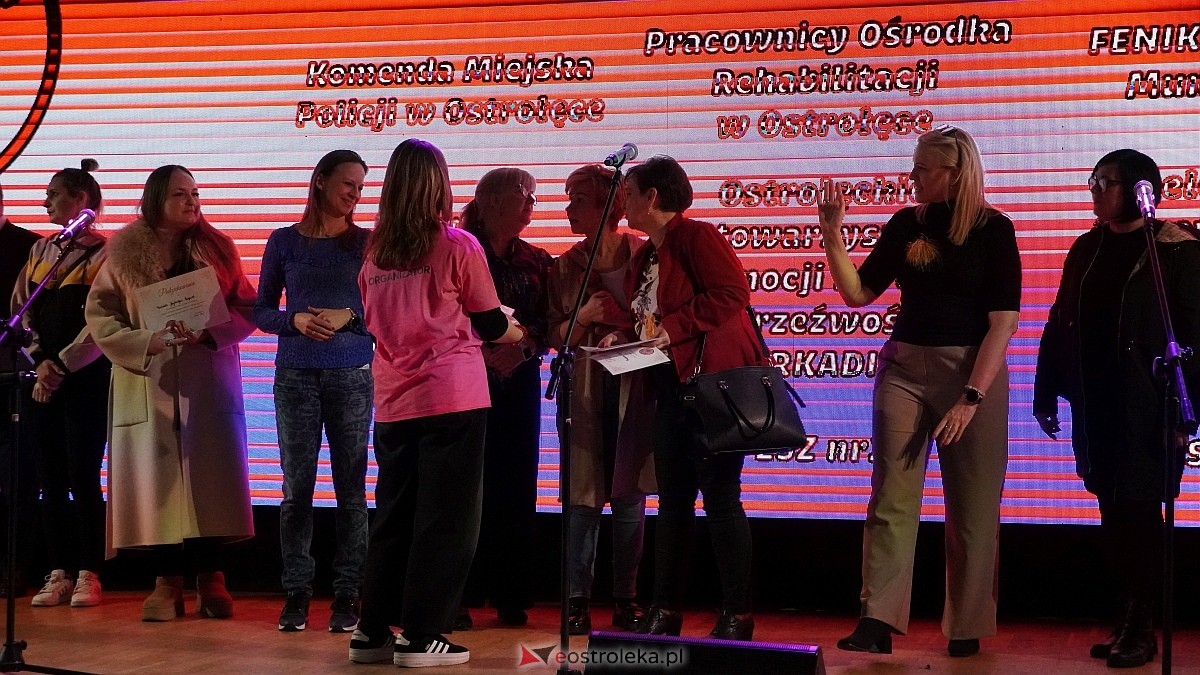 Finał akcji Misie z mmiłością w hali im. Arkadiusza Gołasia w Ostrołęce [13.03.2025] - zdjęcie #51 - eOstroleka.pl