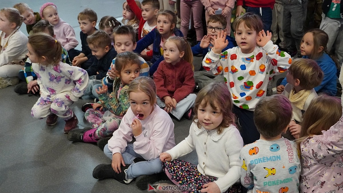 Finał akcji Misie z mmiłością w hali im. Arkadiusza Gołasia w Ostrołęce [13.03.2025] - zdjęcie #47 - eOstroleka.pl