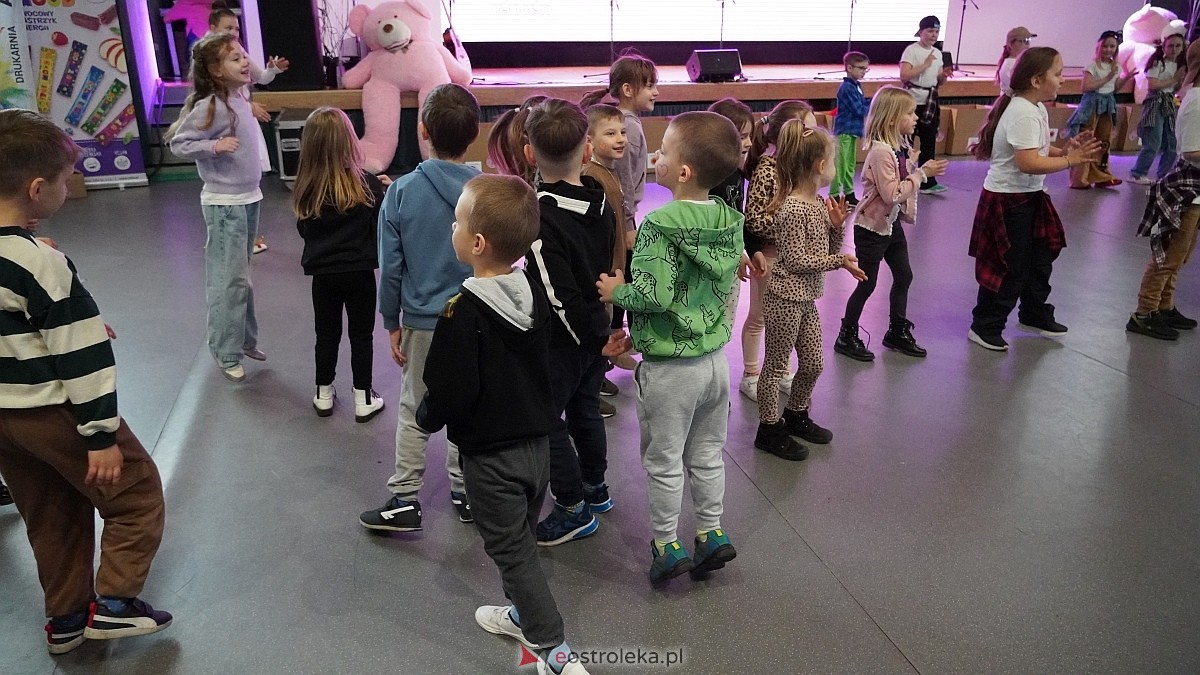 Finał akcji Misie z mmiłością w hali im. Arkadiusza Gołasia w Ostrołęce [13.03.2025] - zdjęcie #1 - eOstroleka.pl