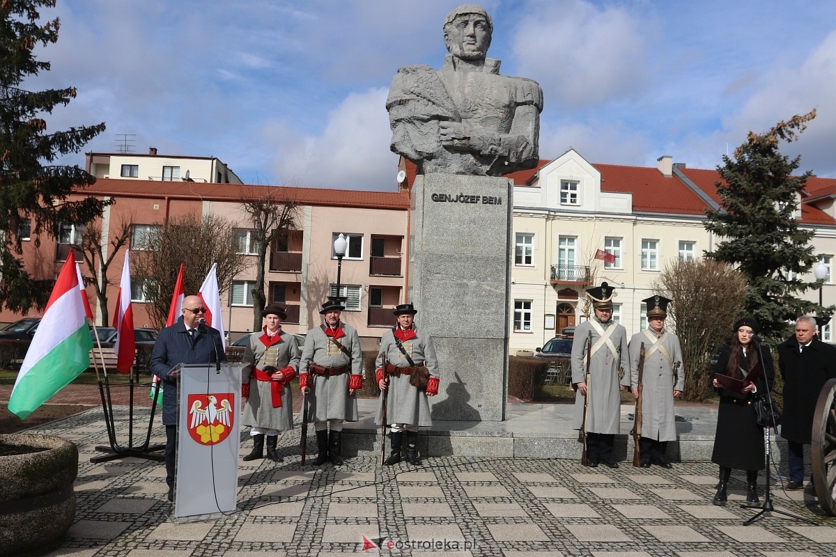 Uroczystości polsko-węgierskie w Ostrołęce [14.03.2025] - zdjęcie #47 - eOstroleka.pl