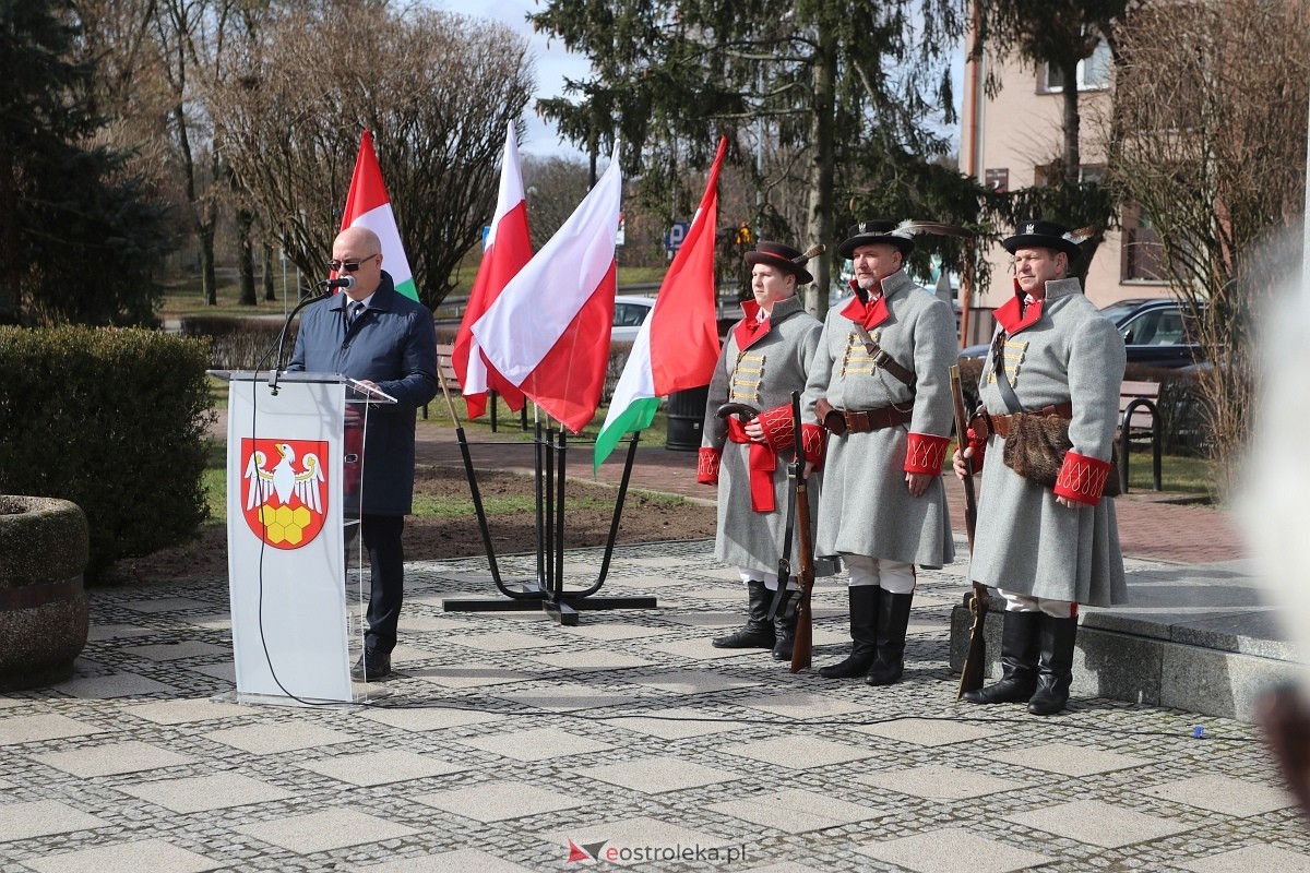 Uroczystości polsko-węgierskie w Ostrołęce [14.03.2025] - zdjęcie #40 - eOstroleka.pl