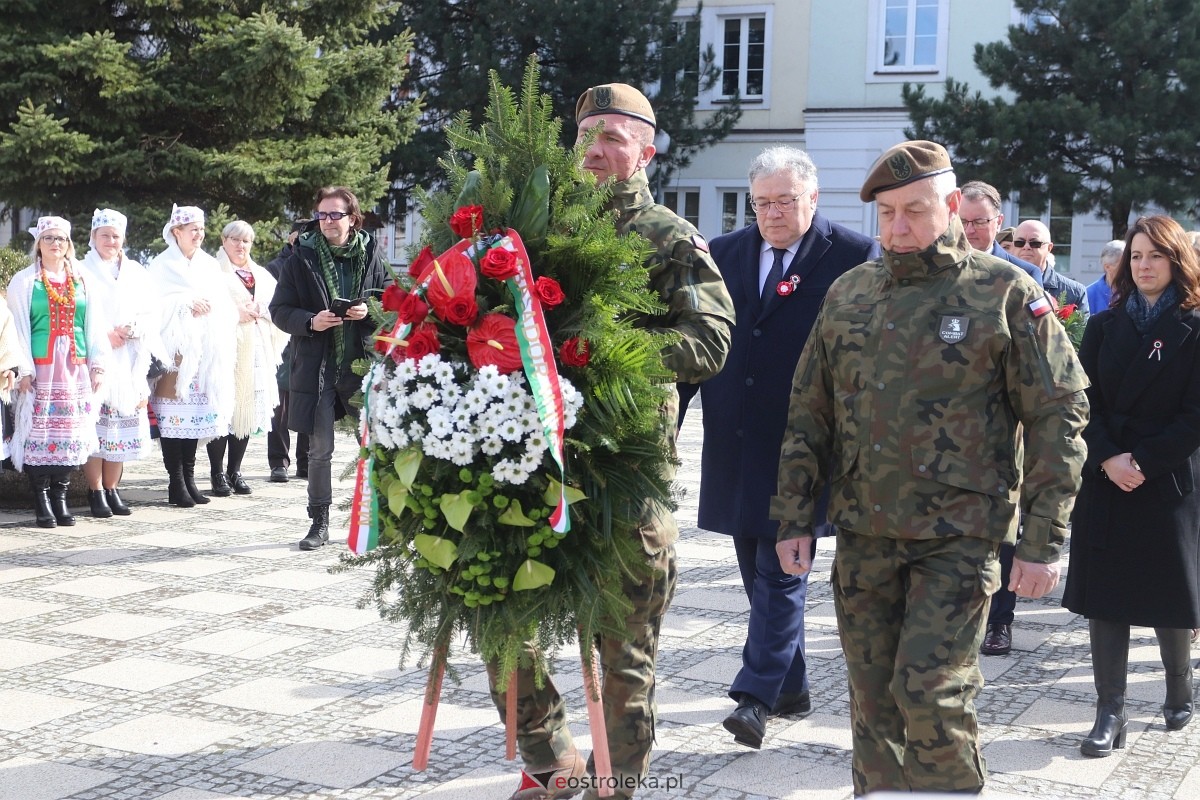 Uroczystości polsko-węgierskie w Ostrołęce [14.03.2025] - zdjęcie #32 - eOstroleka.pl