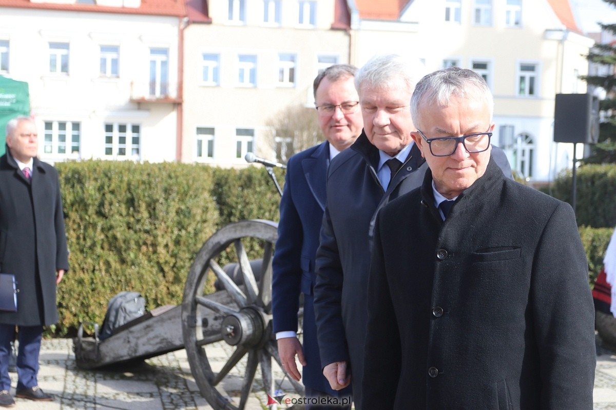 Uroczystości polsko-węgierskie w Ostrołęce [14.03.2025] - zdjęcie #20 - eOstroleka.pl