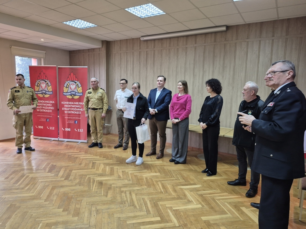 Powiatowe eliminacje XLVII Ogólnopolskiego Turnieju Wiedzy Pożarniczej pod hasłem „Młodzież Zapobiega Pożarom” [13.03.2025] - zdjęcie #2 - eOstroleka.pl