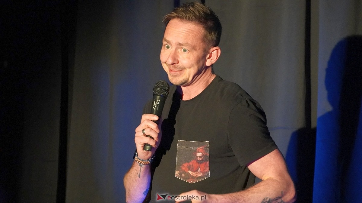 Występ Michała Pałubskiego w Ostrołęce [16.03.2025] - zdjęcie #17 - eOstroleka.pl