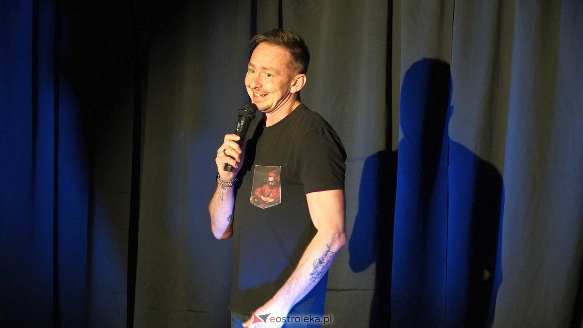 Występ Michała Pałubskiego w Ostrołęce [16.03.2025] - zdjęcie #16 - eOstroleka.pl