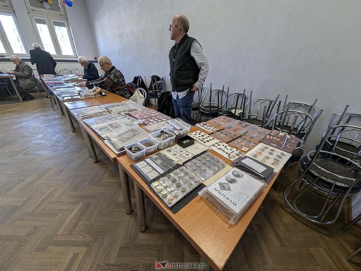 Giełda kolekcjonerska w Klubie Lokator [16.03.2025] - zdjęcie #40 - eOstroleka.pl