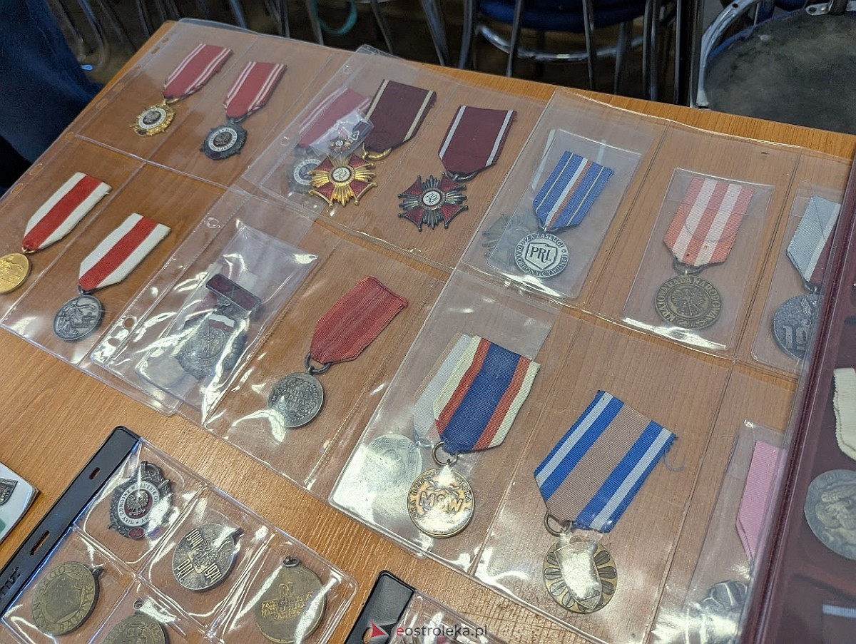 Giełda kolekcjonerska w Klubie Lokator [16.03.2025] - zdjęcie #36 - eOstroleka.pl