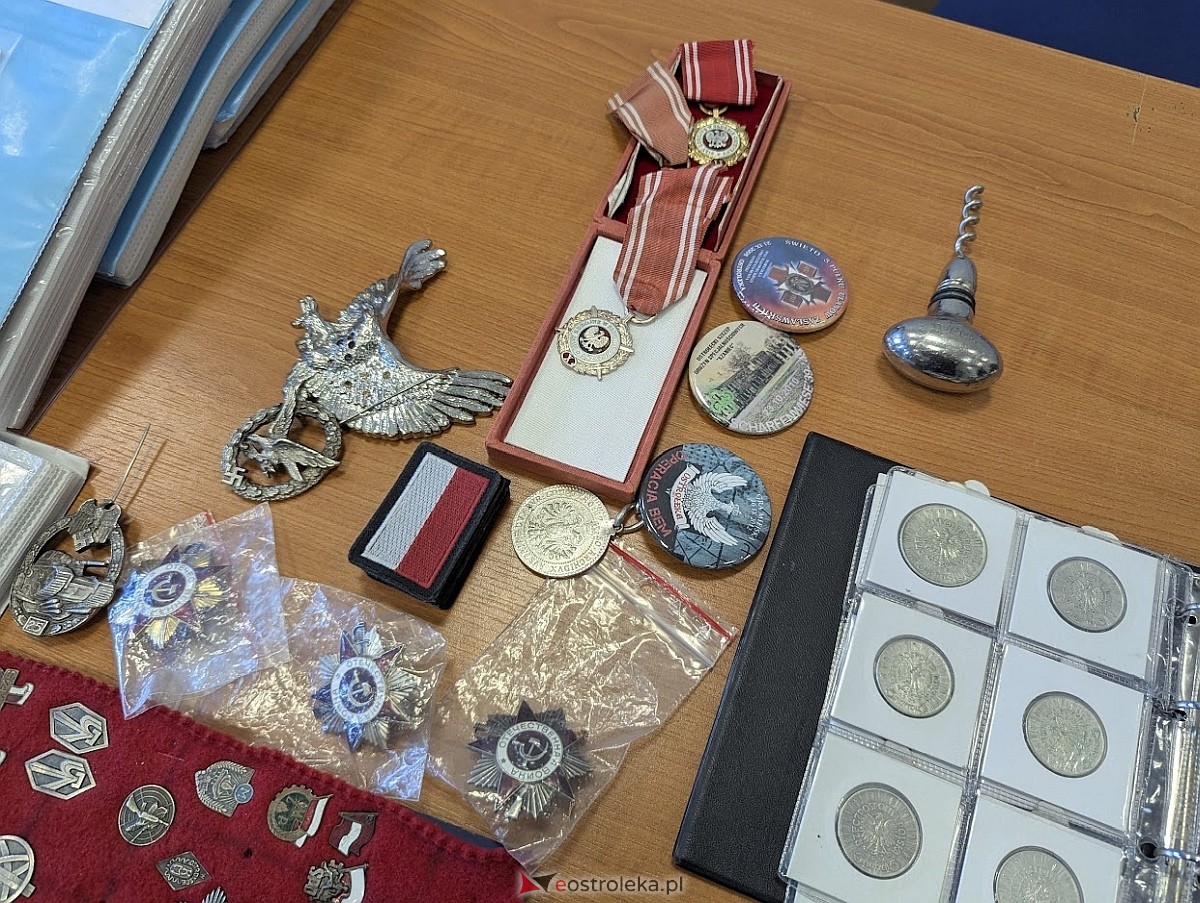 Giełda kolekcjonerska w Klubie Lokator [16.03.2025] - zdjęcie #25 - eOstroleka.pl