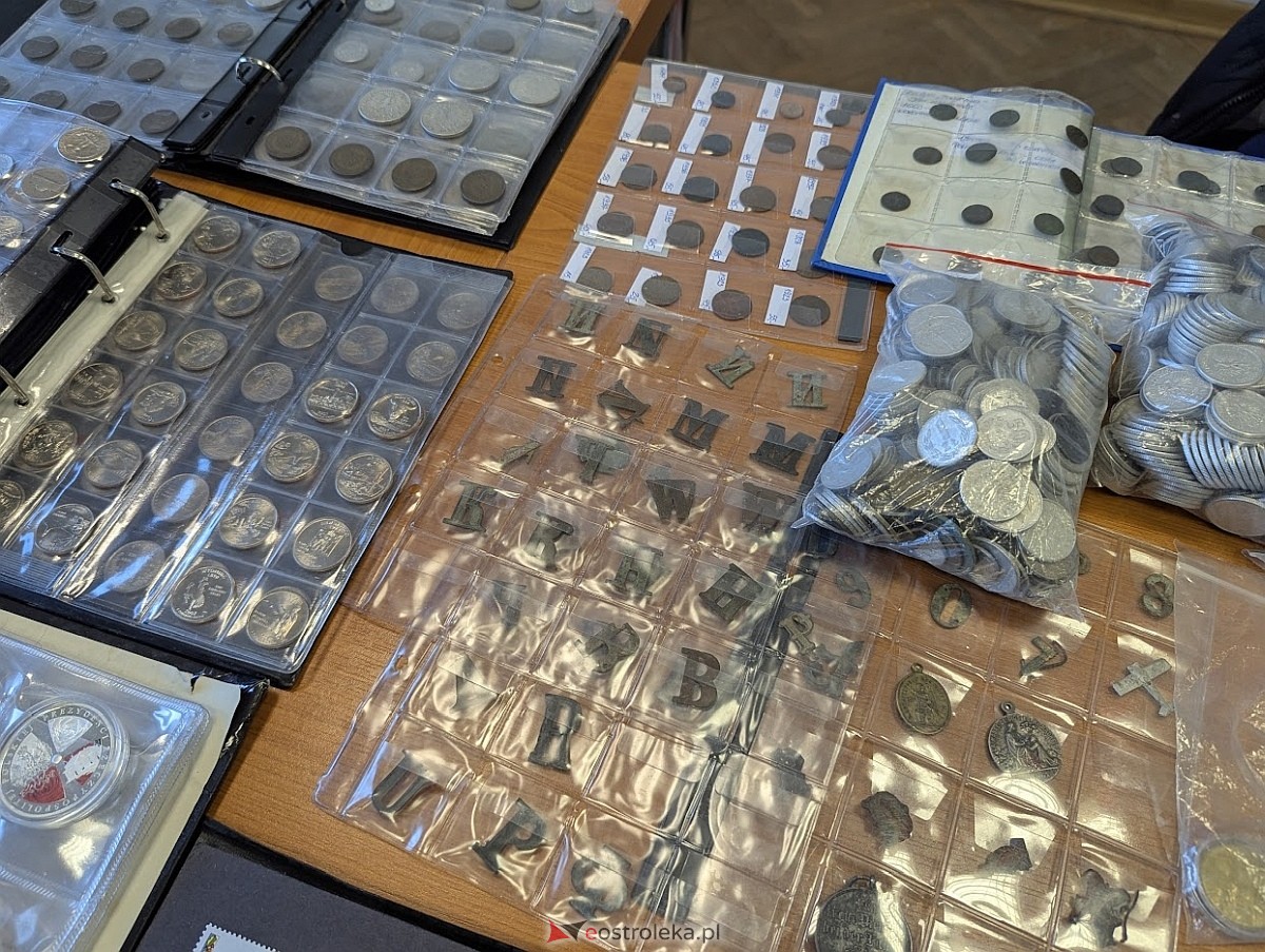 Giełda kolekcjonerska w Klubie Lokator [16.03.2025] - zdjęcie #21 - eOstroleka.pl
