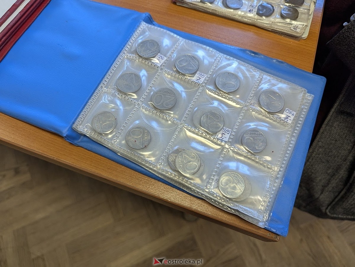 Giełda kolekcjonerska w Klubie Lokator [16.03.2025] - zdjęcie #20 - eOstroleka.pl