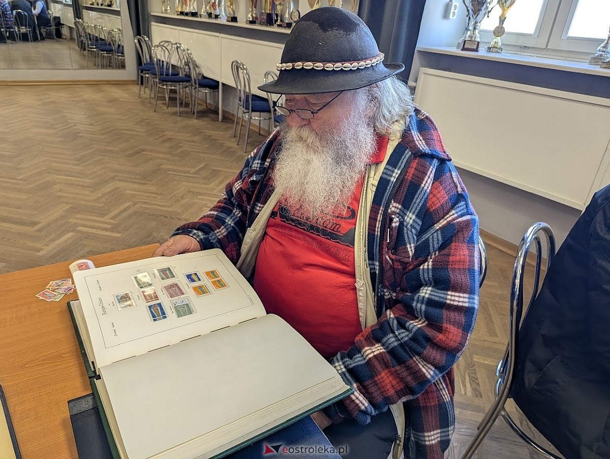 Giełda kolekcjonerska w Klubie Lokator [16.03.2025] - zdjęcie #13 - eOstroleka.pl