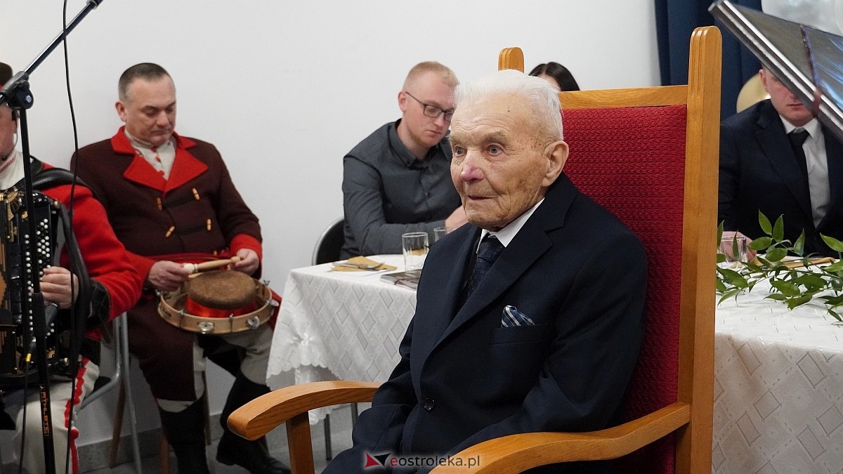 100-ne urodziny Wacława Żebrowskiego z gminy Olszewo-Borki [17.03.2025] - zdjęcie #39 - eOstroleka.pl