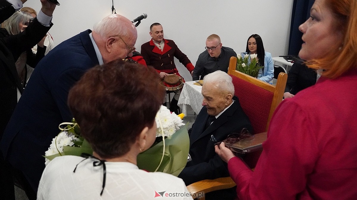 100-ne urodziny Wacława Żebrowskiego z gminy Olszewo-Borki [17.03.2025] - zdjęcie #38 - eOstroleka.pl