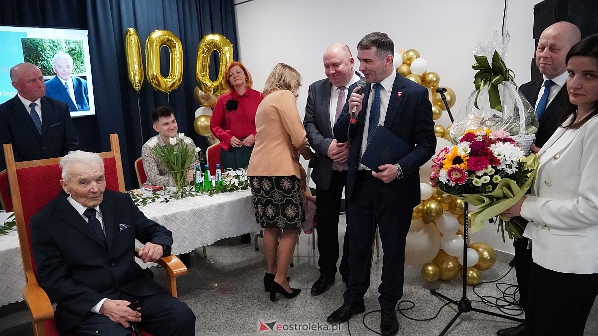 100-ne urodziny Wacława Żebrowskiego z gminy Olszewo-Borki [17.03.2025] - zdjęcie #37 - eOstroleka.pl
