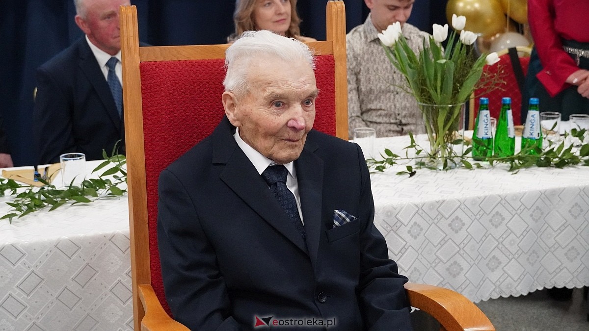 100-ne urodziny Wacława Żebrowskiego z gminy Olszewo-Borki [17.03.2025] - zdjęcie #35 - eOstroleka.pl