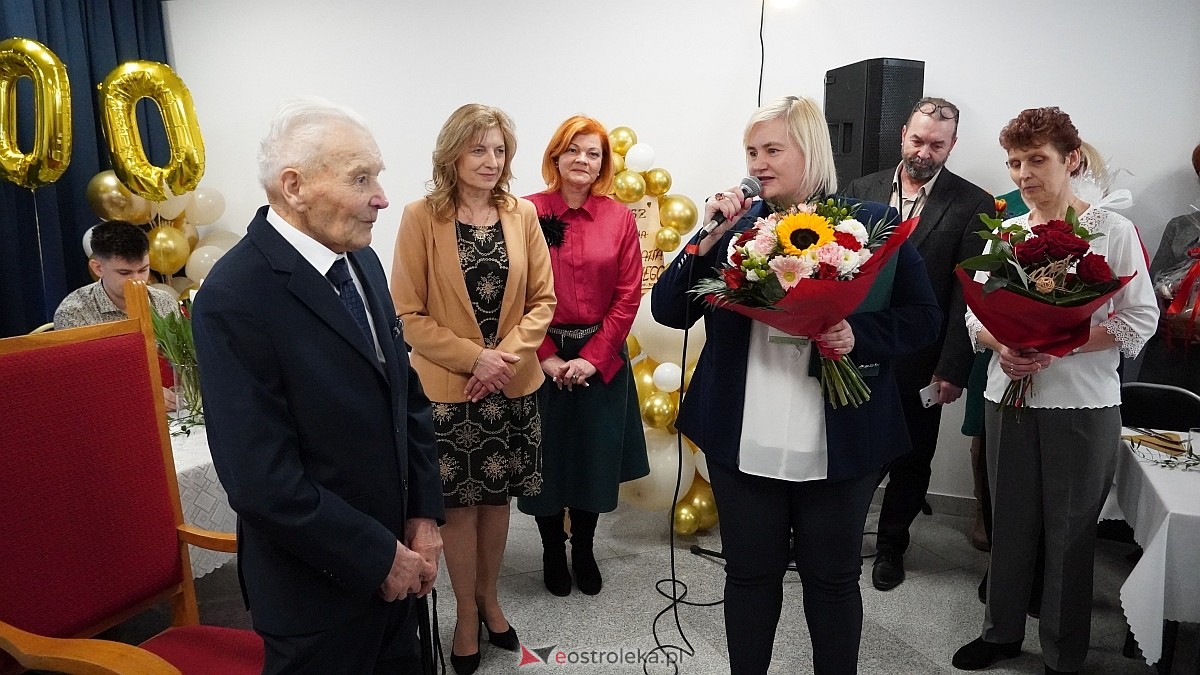 100-ne urodziny Wacława Żebrowskiego z gminy Olszewo-Borki [17.03.2025] - zdjęcie #24 - eOstroleka.pl