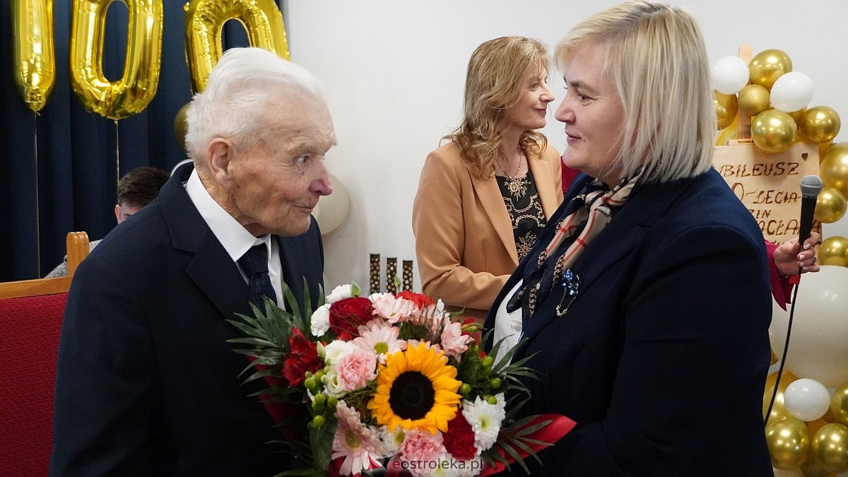 100-ne urodziny Wacława Żebrowskiego z gminy Olszewo-Borki [17.03.2025] - zdjęcie #21 - eOstroleka.pl