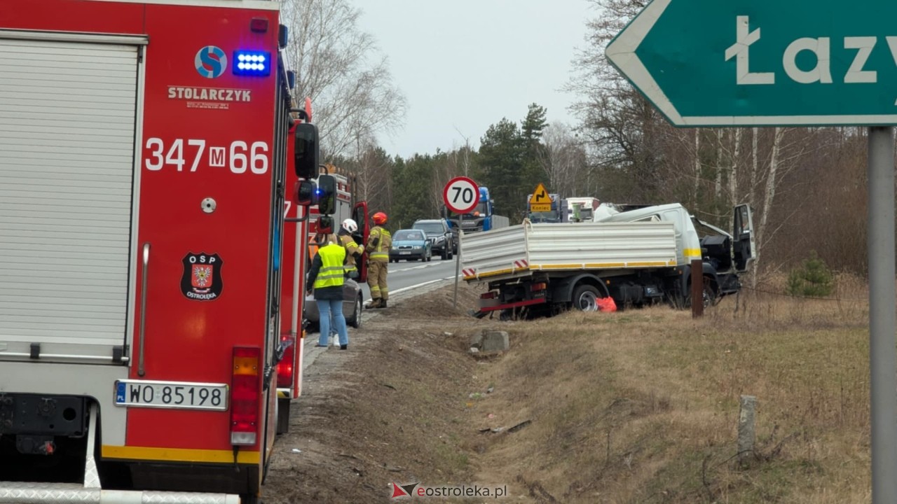 Wypadek w Zabrodziu [18.03.2025] - zdjęcie #25 - eOstroleka.pl