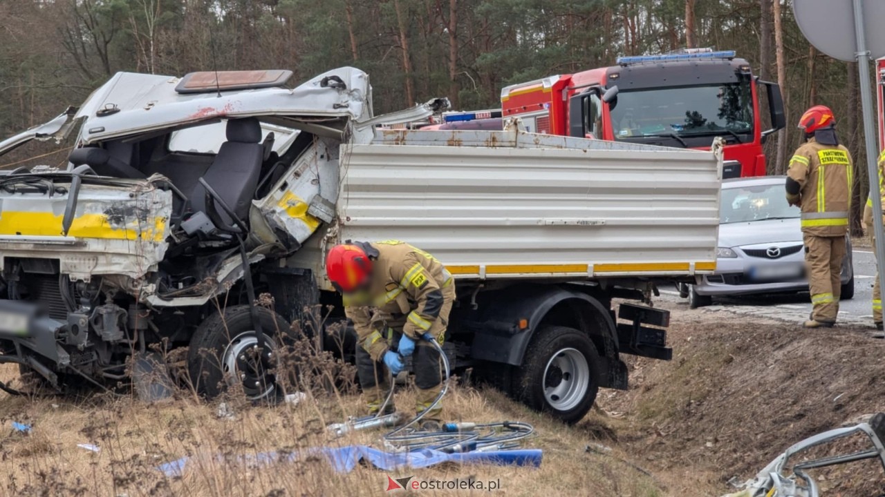 Wypadek w Zabrodziu [18.03.2025] - zdjęcie #19 - eOstroleka.pl