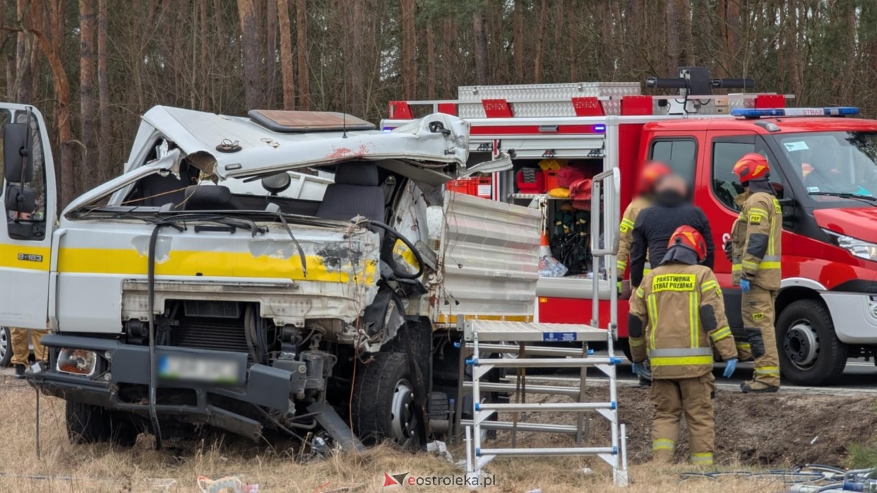 Wypadek w Zabrodziu [18.03.2025] - zdjęcie #17 - eOstroleka.pl