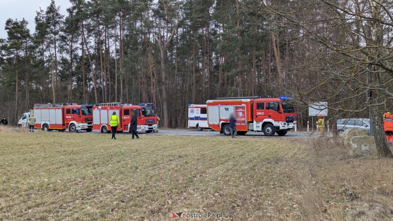 Wypadek w Zabrodziu [18.03.2025] - zdjęcie #38 - eOstroleka.pl