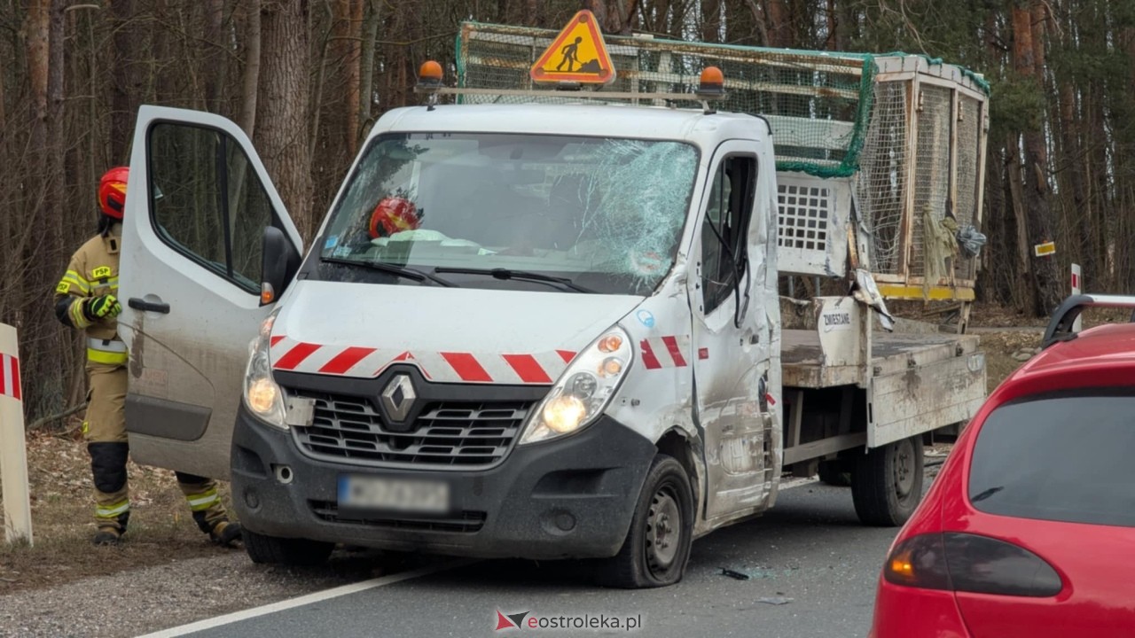 Wypadek w Zabrodziu [18.03.2025] - zdjęcie #14 - eOstroleka.pl