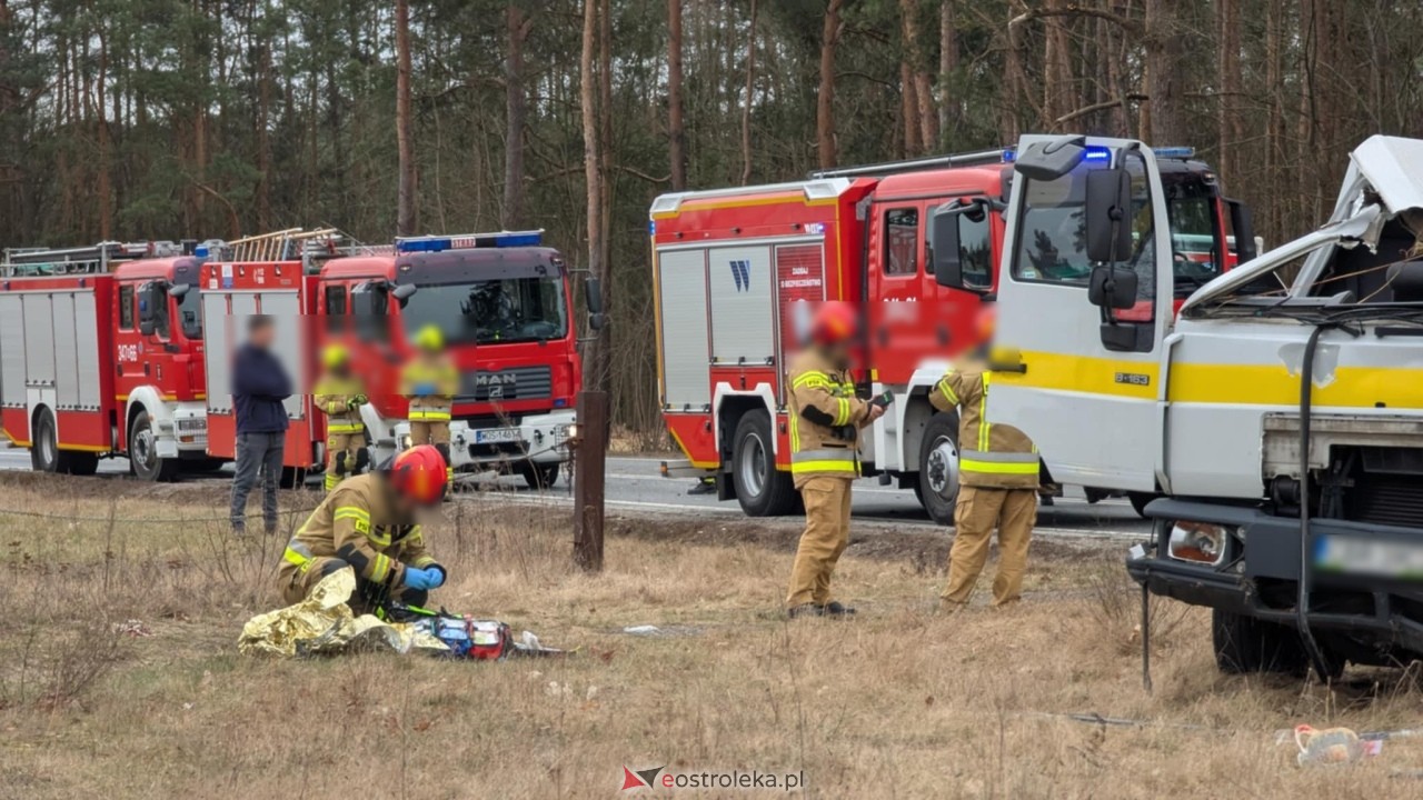 Wypadek w Zabrodziu [18.03.2025] - zdjęcie #10 - eOstroleka.pl