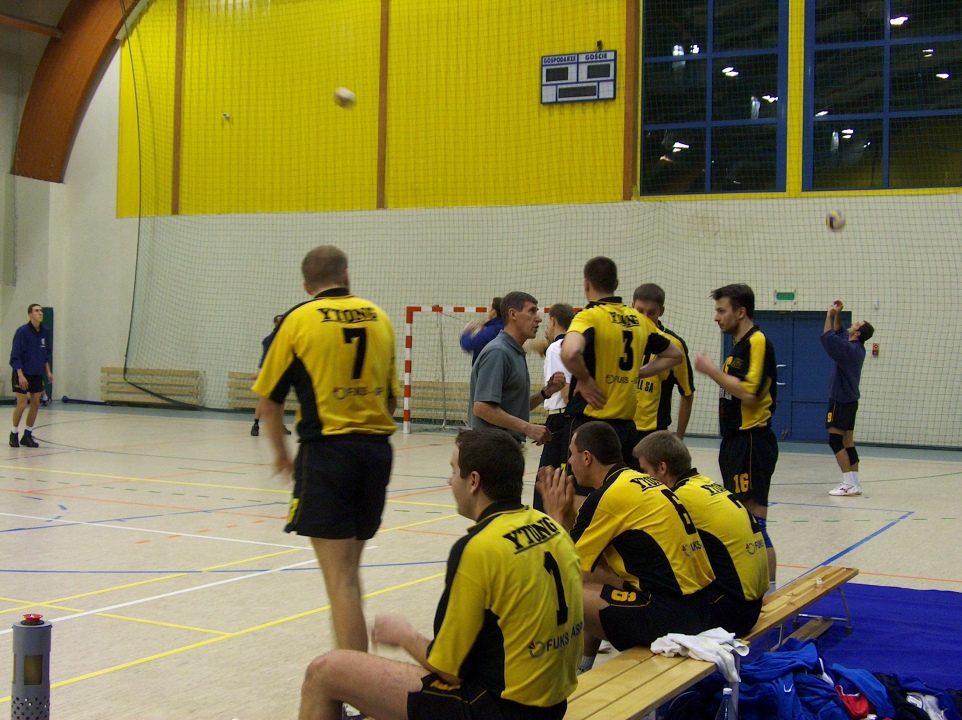 Net Ostrołęka - AZS II Olsztyn oraz Net-MKS MDK Wa-wa [listopad/grudzień 2003] - zdjęcie #5 - eOstroleka.pl